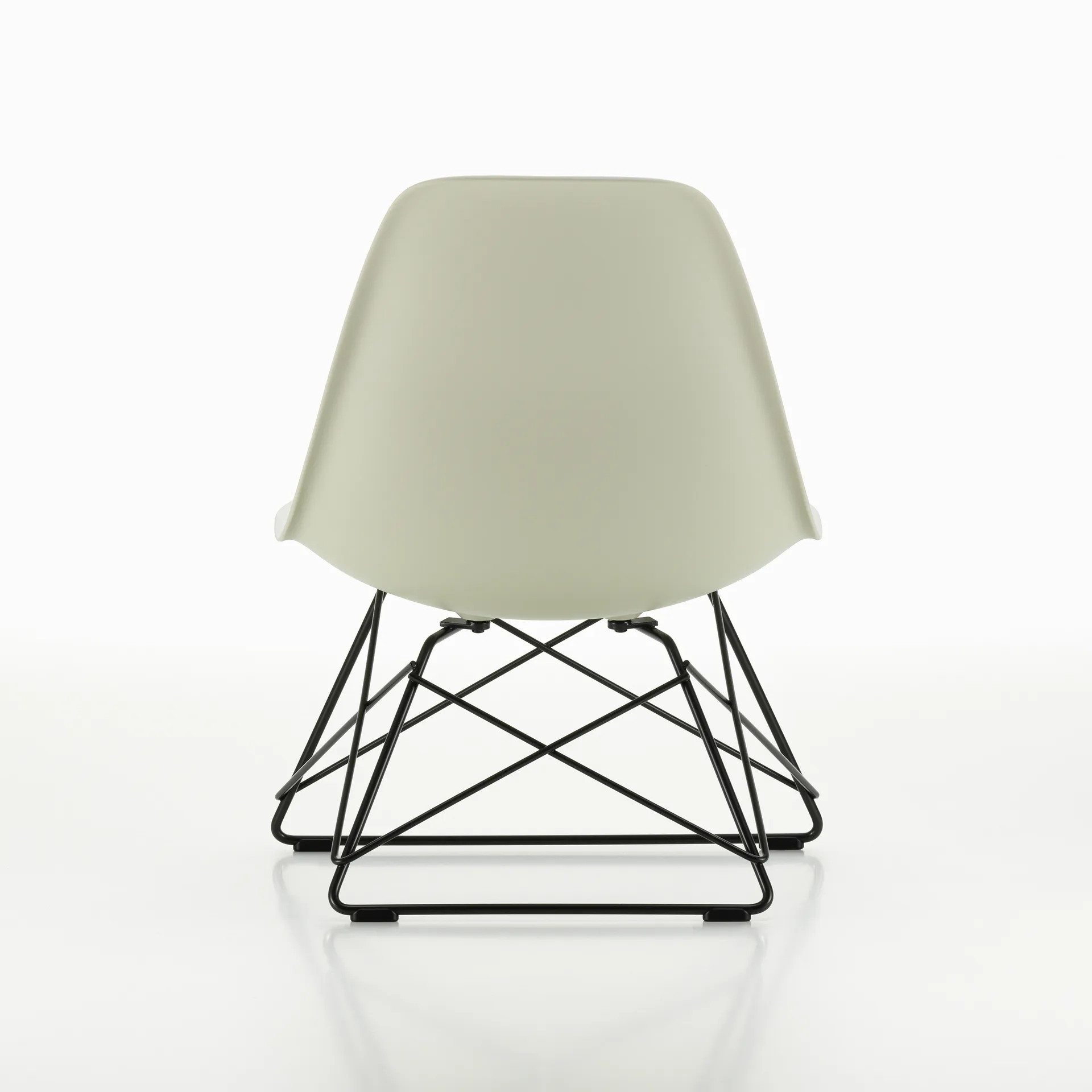 Eames Plastic Side Chair LSR loungestol, Pebble-deep black Vitra