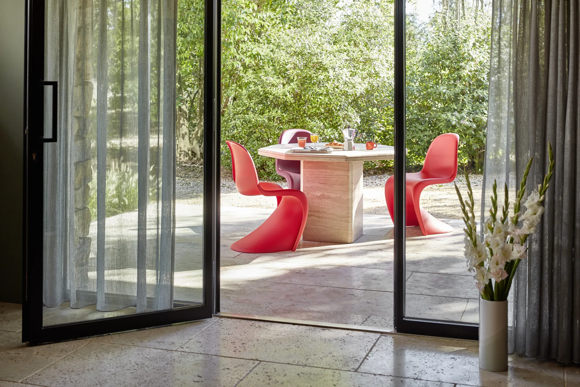 Panton Chair 50x61x86 cm, Classic red Vitra