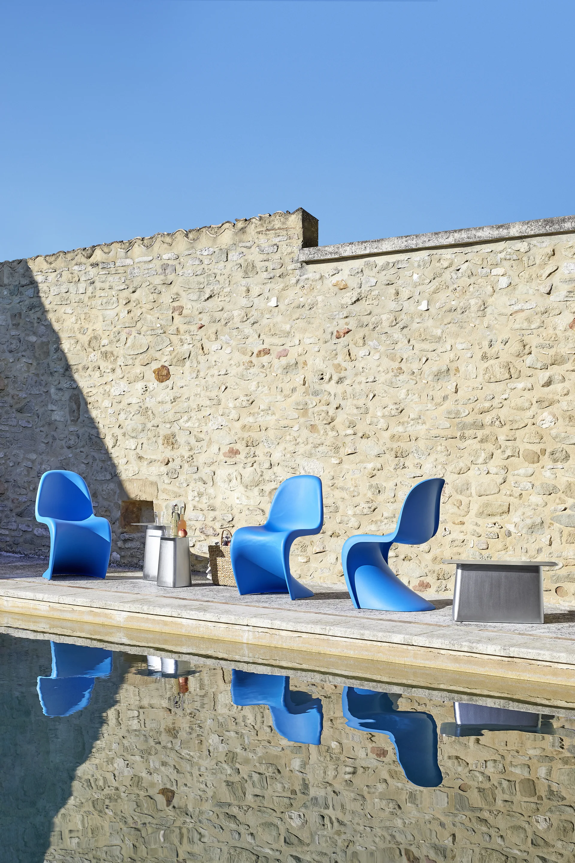 Panton Chair 50x61x86 cm, Glacier blue Vitra