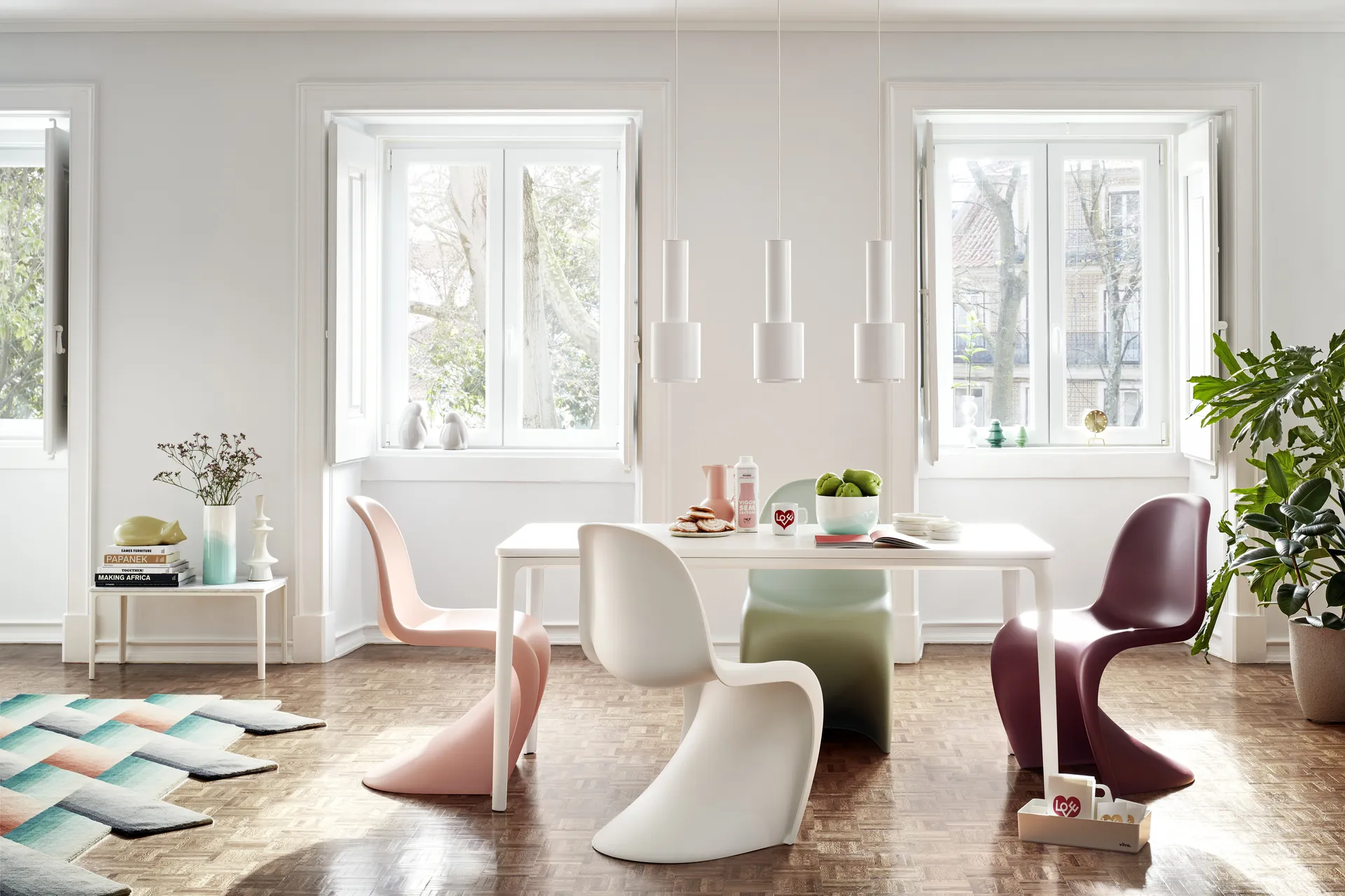 Panton Chair 50x61x86 cm, Soft mint Vitra