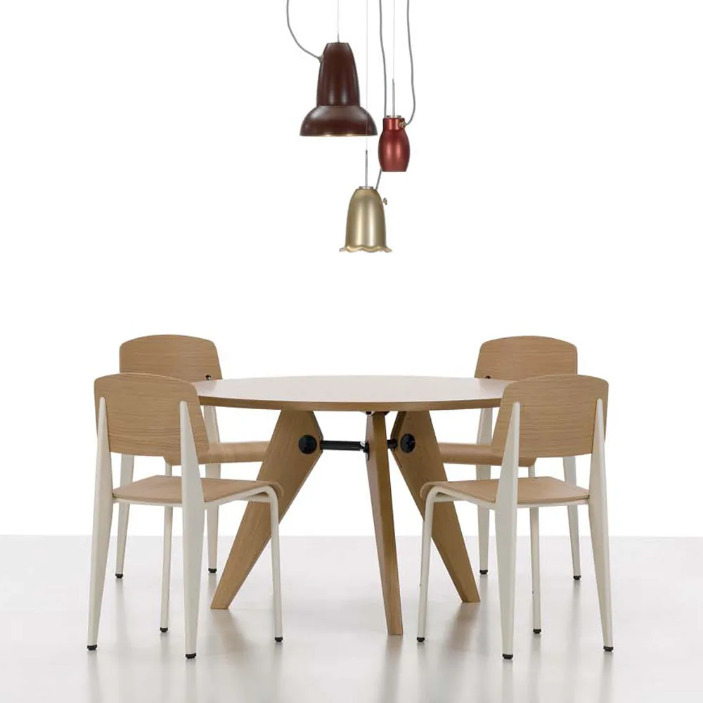 Standard stol, ek mörk, deep black Vitra