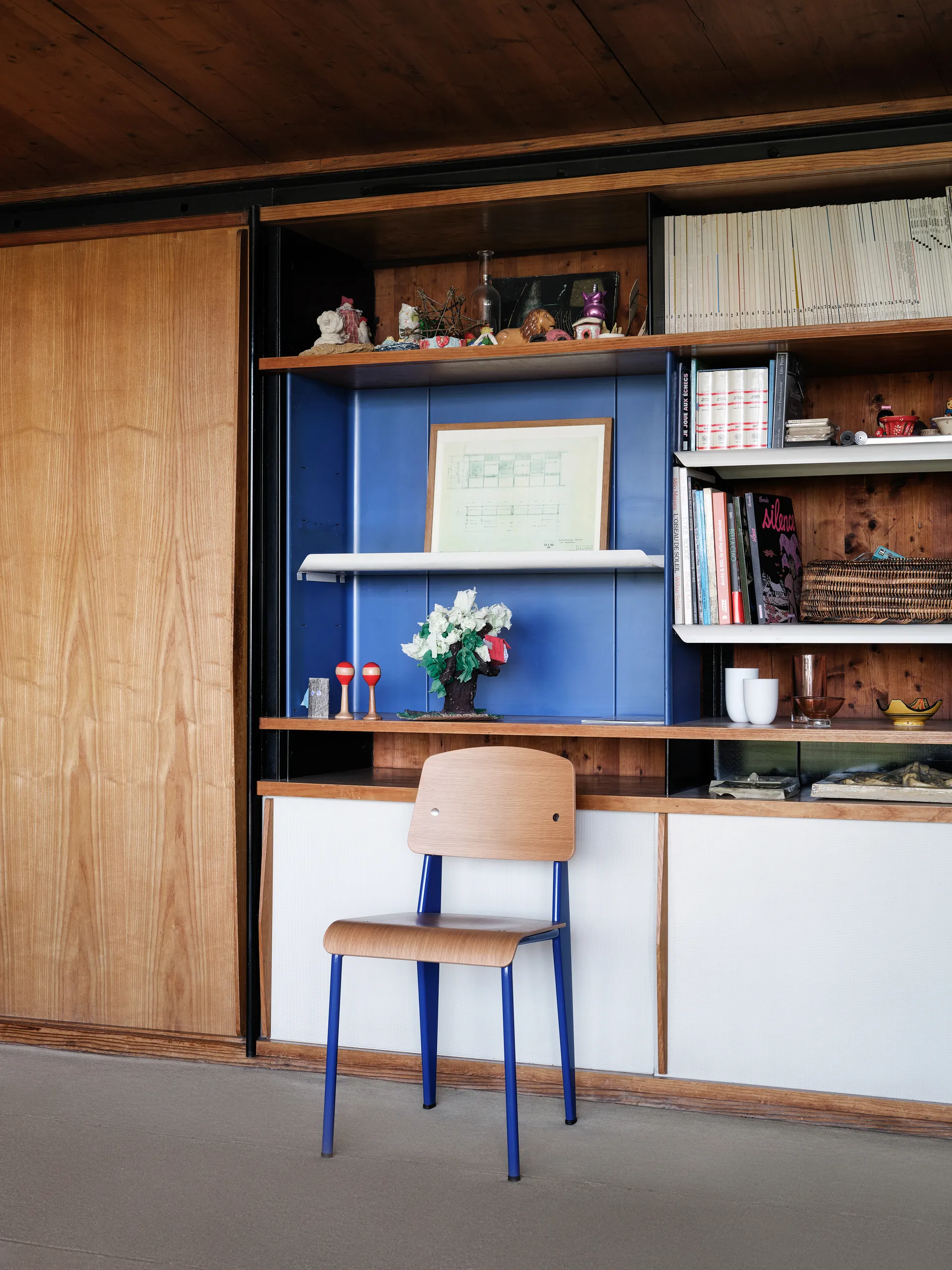 Standard stol, ek natur, prouvé bleu marcoule stativ Vitra