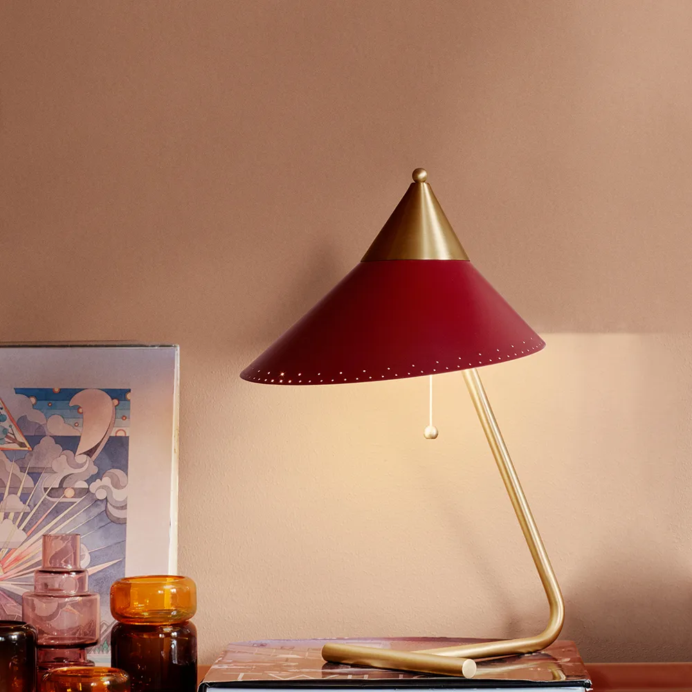 Brass Top bordslampa, warm white, mässingsstativ Warm Nordic