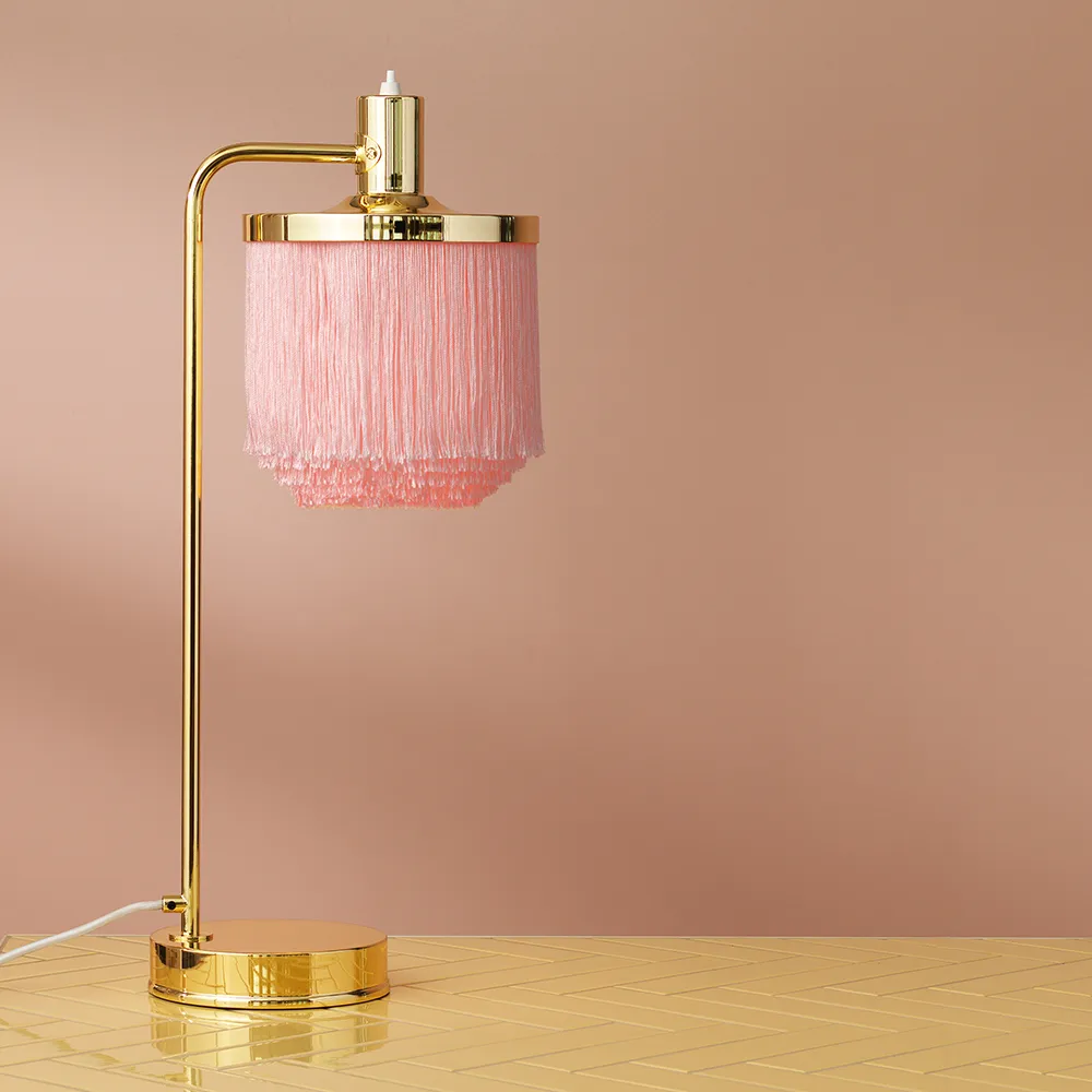 Fringe bordslampa, Cream white Warm Nordic