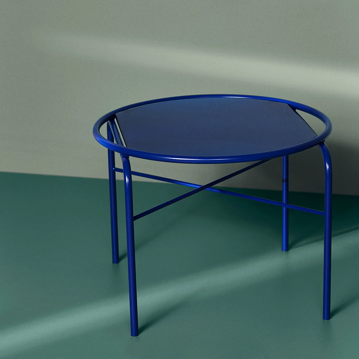 Secant soffbord Ø60 cm, Cobalt blue Warm Nordic