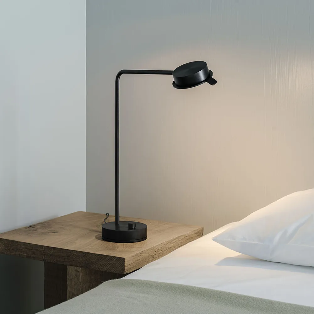w102 chipperfield t bordslampa, svart Wastberg+