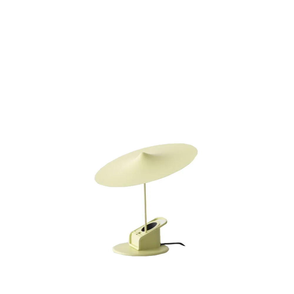 w153 île bordslampa, light yellow Wastberg+