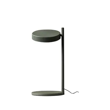 w182 Pastille b2 bordslampa - olive green, lång arm - Wastberg+