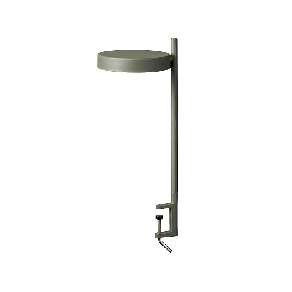 w182 Pastille c2 bordslampa, olive green, lång arm, klämfäste Wastberg+