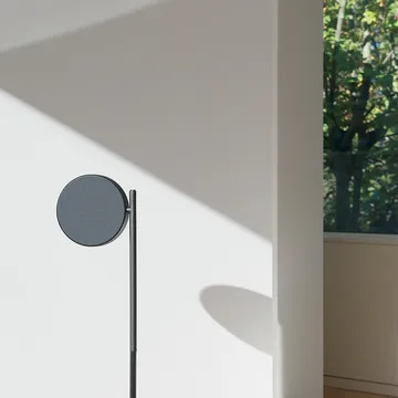 w182 Pastille f2 golvlampa - graphite black, lång arm - Wastberg+