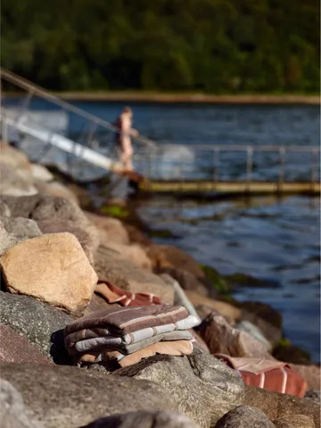 Sauna Handduk - Soft grey-eucalyptus-terracotta, 70x140 cm - Zone Denmark
